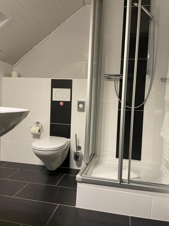 Hotel Unterfeldhaus Erkrath Eksteriør billede