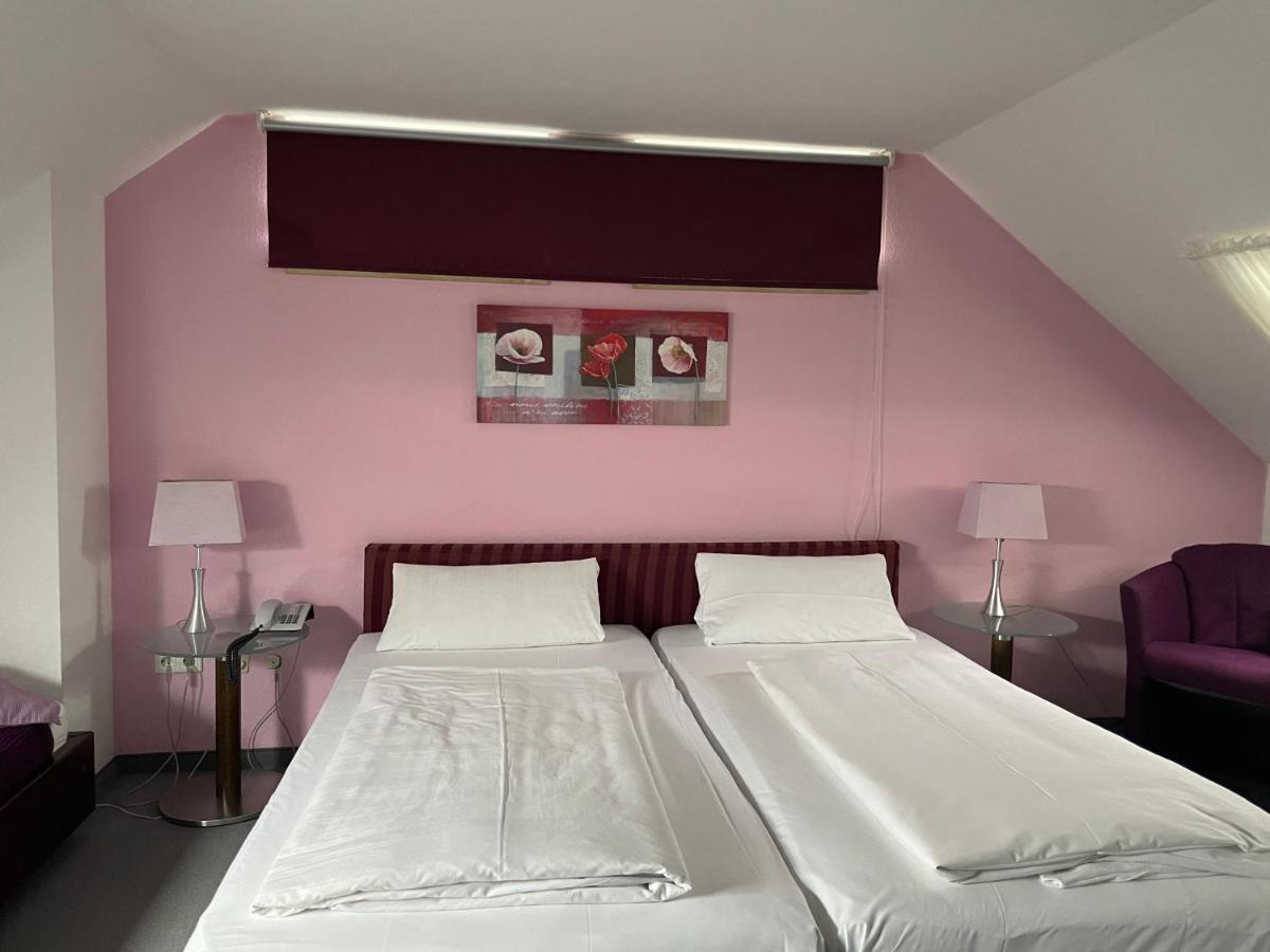 Hotel Unterfeldhaus Erkrath Eksteriør billede