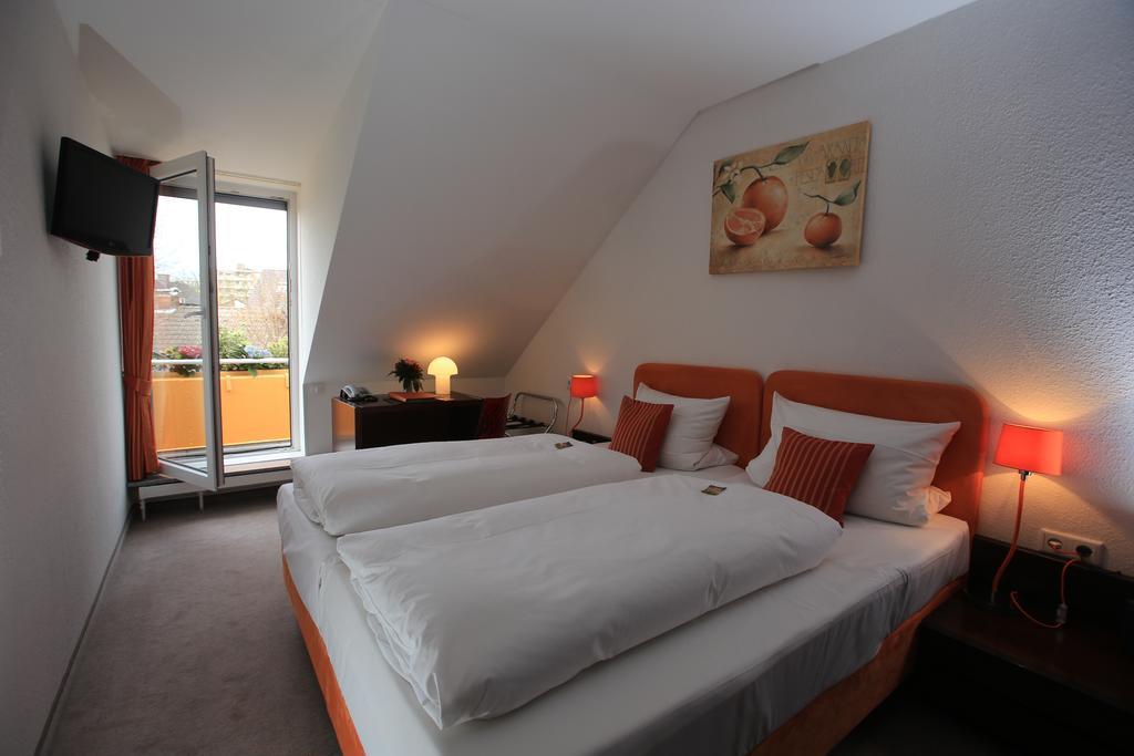 Hotel Unterfeldhaus Erkrath Eksteriør billede
