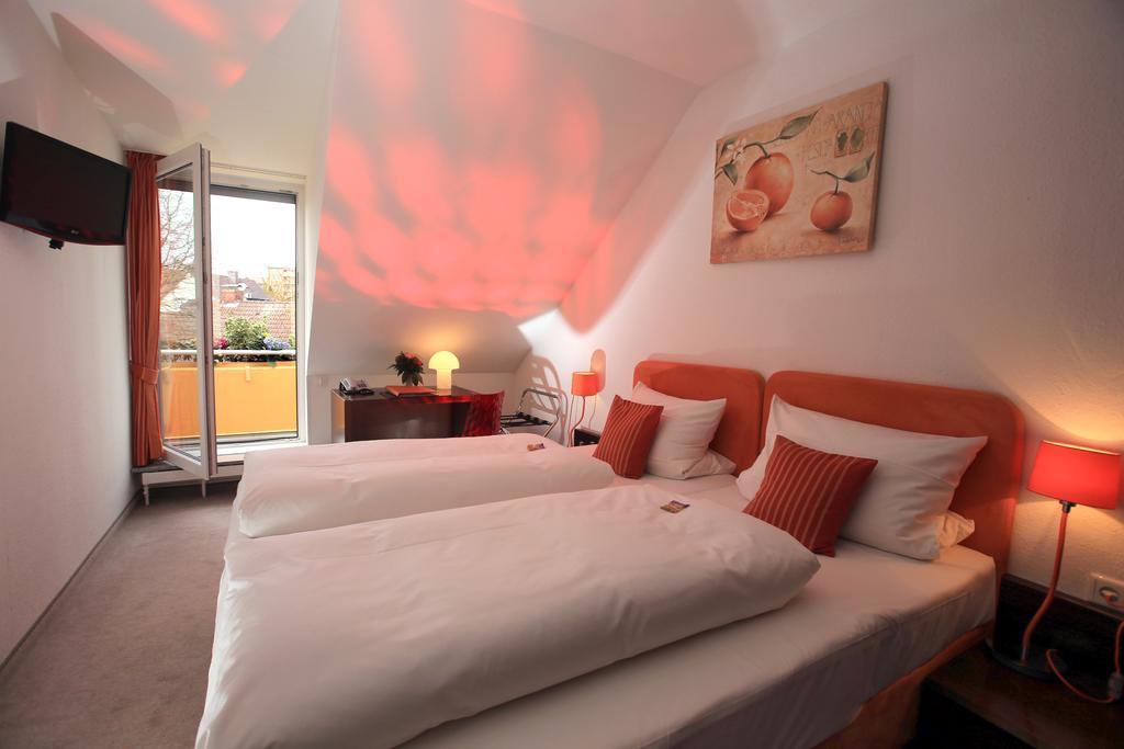 Hotel Unterfeldhaus Erkrath Eksteriør billede